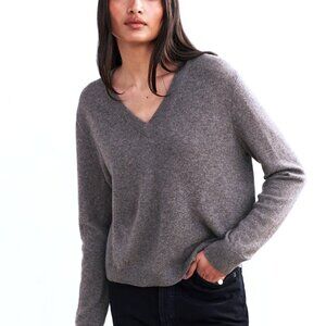 Women's V-Neck Sweater in Gray